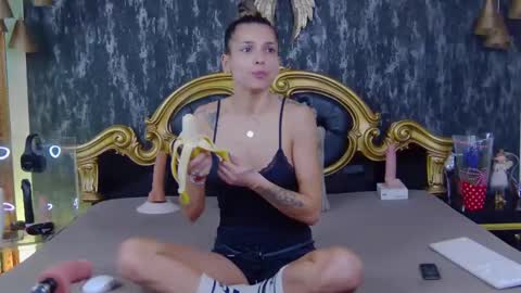 Snapshot of tastypatricia chatting on 03/01/25, 09:18 TastyPatricia online show from 03/01/25, 09:18