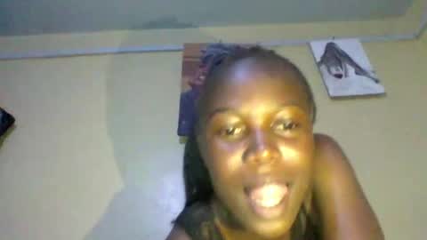 tat493864 online show from 10/22/25, 10:37