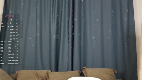 Snapshot of tatearnet chatting on 10/28/25, 07:34 Sane online show from 10/28/25, 07:34