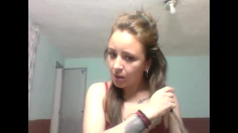 Snapshot of tati672985 chatting on 09/25/25, 02:59 Tatti online show from 09/25/25, 02:59