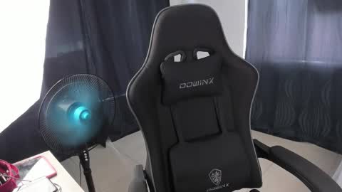 Snapshot of tati_jones chatting on 11/04/25, 07:13 Tatiana online show from 11/04/25, 07:13