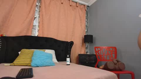 tatiana online show from 10/20/25, 12:38