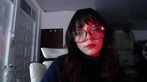 Snapshot of tatianaaah chatting on 12/23/24, 03:50 Morgan online show from 12/23/24, 03:50