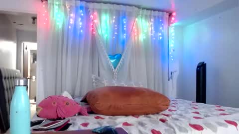 tatiana giraldo online show from 02/22/25, 02:50