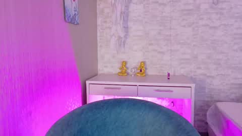 Tati online show from 11/22/25, 05:17