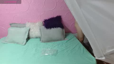 Snapshot of tatis_celis chatting on 03/08/25, 01:14 tatis_celis online show from 03/08/25, 01:14