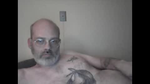 Snapshot of tattedpanther chatting on 12/03/24, 07:43 tattedpanther online show from 12/03/24, 07:43