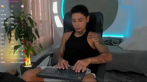 Snapshot of tattokoi chatting on 03/04/25, 07:11 tattokoi online show from 03/04/25, 07:11