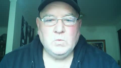 Snapshot of tattzsexy chatting on 11/04/25, 10:20 tattzsexy online show from 11/04/25, 10:20