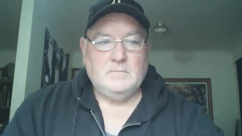 Snapshot of tattzsexy chatting on 11/07/25, 11:05 tattzsexy online show from 11/07/25, 11:05