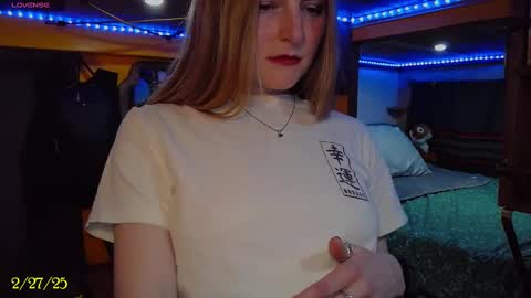 Snapshot of tatum__kahlo chatting on 02/27/25, 11:37 TATUM  ALL MY LINKS  online show from 02/27/25, 11:37