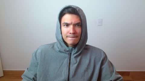 Snapshot of taurus4k chatting on 02/24/25, 12:09 taurus4k online show from 02/24/25, 12:09