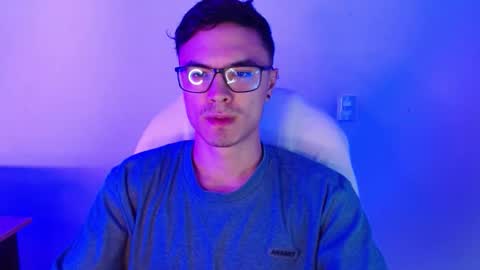 Snapshot of taurus4k chatting on 11/09/25, 12:31 taurus4k online show from 11/09/25, 12:31