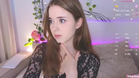 Tayasha online show from 10/28/25, 03:25