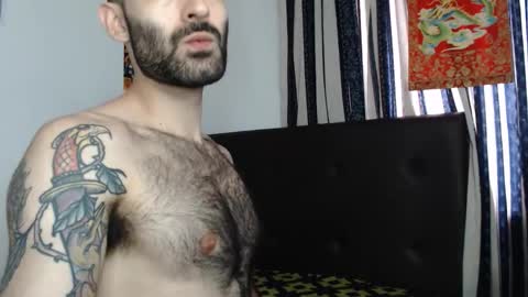 Snapshot of taylor__06 chatting on 10/07/25, 06:27 Taylor online show from 10/07/25, 06:27