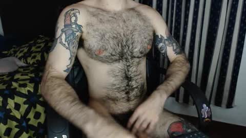 Snapshot of taylor__06 chatting on 10/24/25, 05:37 Taylor online show from 10/24/25, 05:37