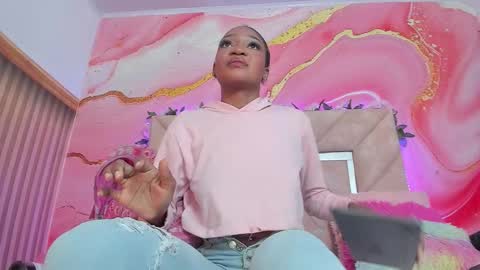 Oriana online show from 09/22/25, 11:01