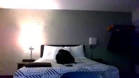 Taylor Riot online show from 12/03/25, 10:08