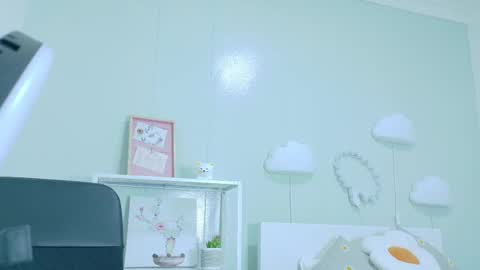 TAYLOR  online show from 10/30/25, 11:33