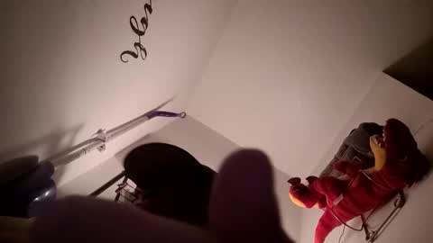 Luis online show from 01/11/25, 01:37