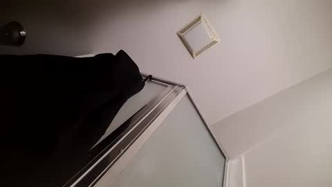 Luis online show from 01/18/25, 01:52