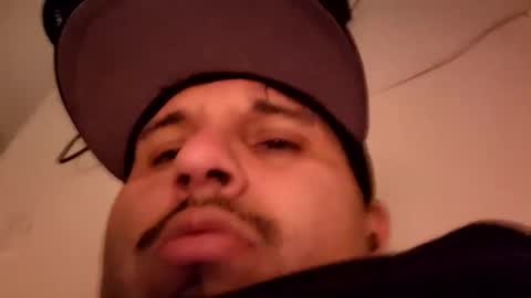 Luis online show from 01/22/25, 04:44