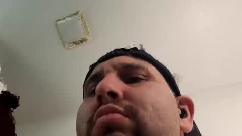 Luis online show from 02/21/25, 04:37