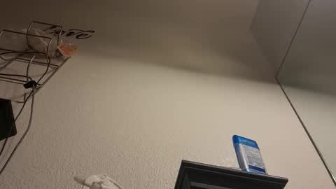 Luis online show from 09/20/25, 01:50