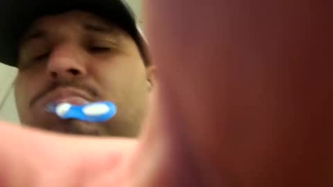 Luis online show from 10/04/25, 06:55