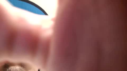 Luis online show from 11/10/25, 09:30