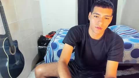 Snapshot of teamporn_18 chatting on 09/24/25, 03:32 Danger online show from 09/24/25, 03:32