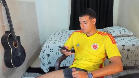 Danger online show from 10/15/25, 05:07