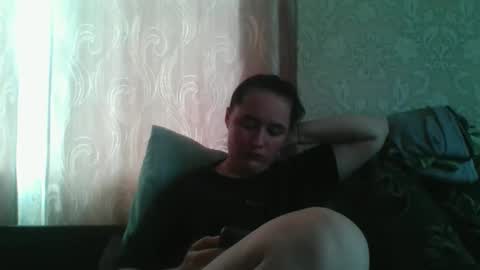 teasequiet888 online show from 10/27/25, 07:56