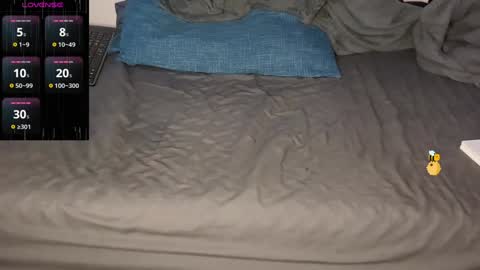 Snapshot of teaser4 chatting on 12/16/24, 10:34 teaser4 online show from 12/16/24, 10:34