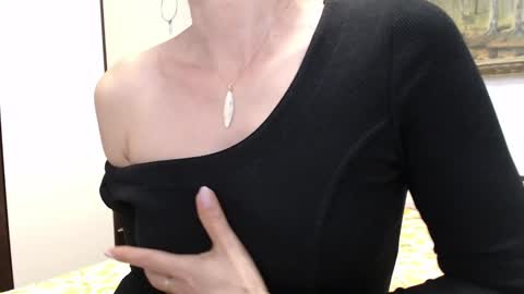 Snapshot of teasexpert4444 chatting on 01/09/25, 12:41 ALICIA--- online show from 01/09/25, 12:41