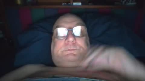 Mark online show from 10/04/25, 07:50