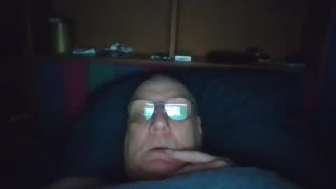 Mark online show from 10/19/25, 05:52