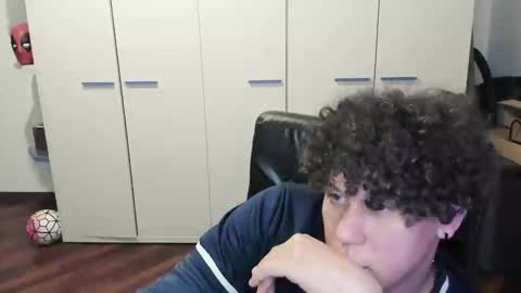 tedhmicro25 online show from 10/24/25, 07:32