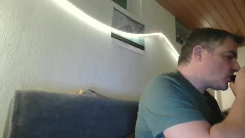 Snapshot of teeforyou chatting on 01/05/25, 08:52 Peter online show from 01/05/25, 08:52