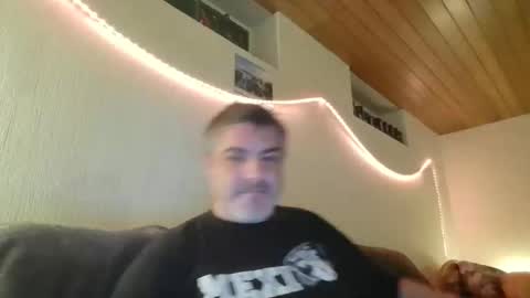Snapshot of teeforyou chatting on 01/28/25, 09:50 Peter online show from 01/28/25, 09:50