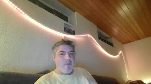Snapshot of teeforyou chatting on 02/01/25, 07:13 Peter online show from 02/01/25, 07:13