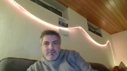 Snapshot of teeforyou chatting on 02/04/25, 07:11 Peter online show from 02/04/25, 07:11