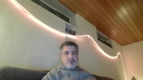 Snapshot of teeforyou chatting on 02/04/25, 10:13 Peter online show from 02/04/25, 10:13