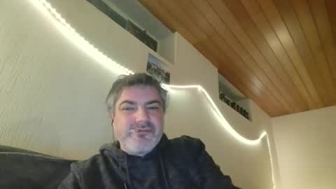 Snapshot of teeforyou chatting on 02/18/25, 04:15 Peter online show from 02/18/25, 04:15