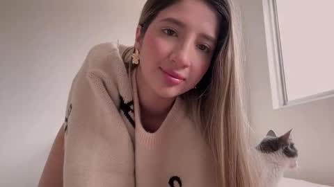 Amy No penetration Virgiin giirl online show from 09/19/25, 03:24