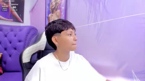 Stefani  online show from 09/23/25, 12:30