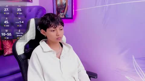 Stefani  online show from 10/30/25, 11:33