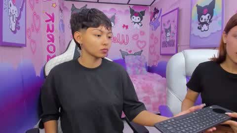 Stefani  online show from 11/18/25, 11:36