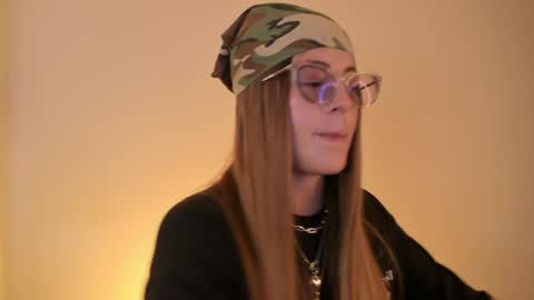 tekila__ online show from 01/09/25, 10:31