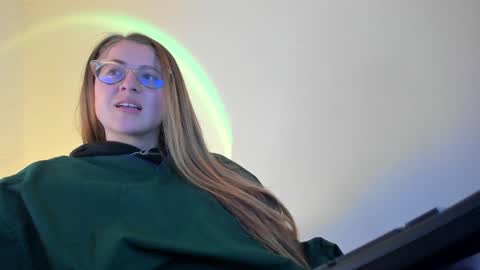 tekila__ online show from 01/30/25, 09:04